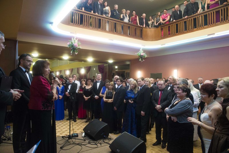 Kliknutm na obrzek zavete toto okno